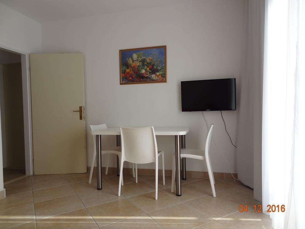Holiday House Zorra Zivogosce Exterior photo